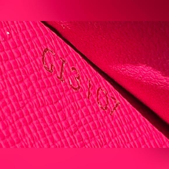 Limited Edition Monogram Illustre Zippy Wallet - Picture 15 of 16